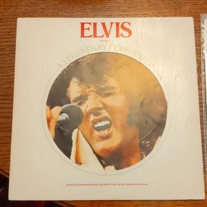 Elvis Albums Great Condition